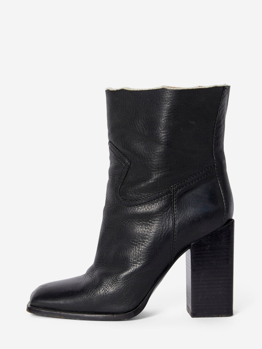 Saint laurent west shop leather ankle boots